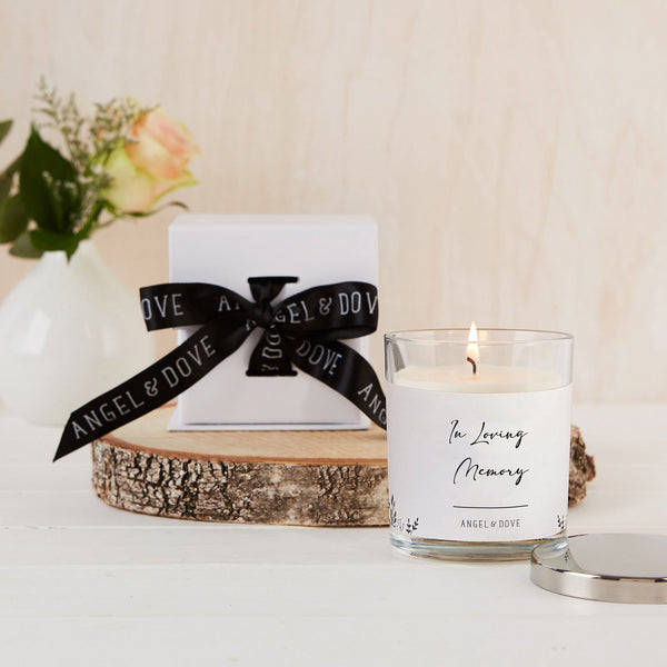 'In Loving Memory' Gift Boxed 300ml Remembrance Candle Sympathy Gift with Silver Lid - Angel & Dove